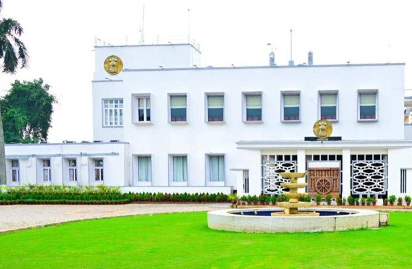 Odisha Governor Fills 14 University Vacancies Amid Staff Shortages