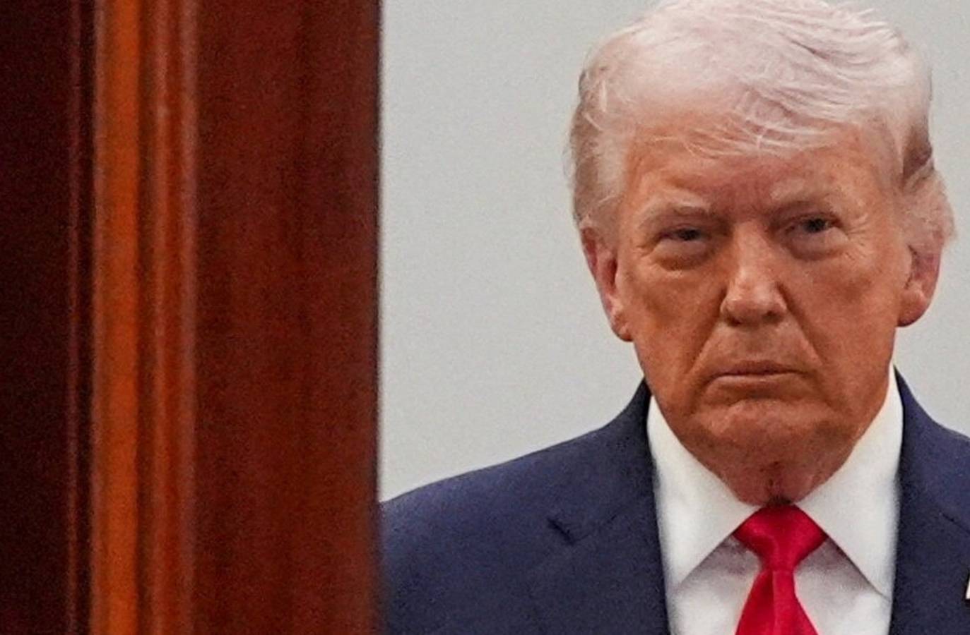 Trump's Iran Threat Sparks 25th Amendment Fears: 5 Key Points