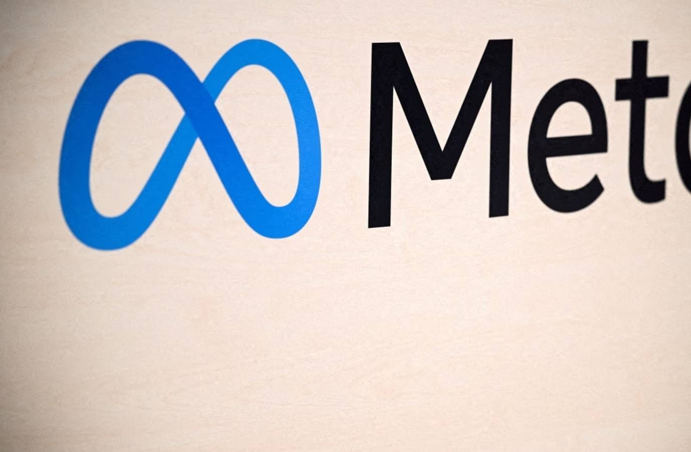 Meta to Cut 200 Jobs in Bay Area: Sales, Recruiting, and AI Teams Affected