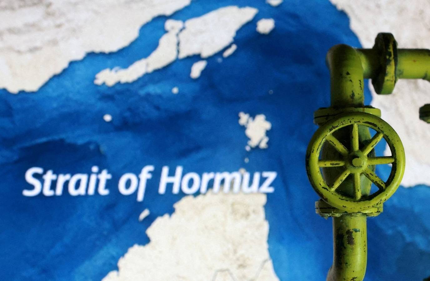 Iran Warns of Global Oil-Gas Shortage Amid Trump's Expletive-Laced Threats