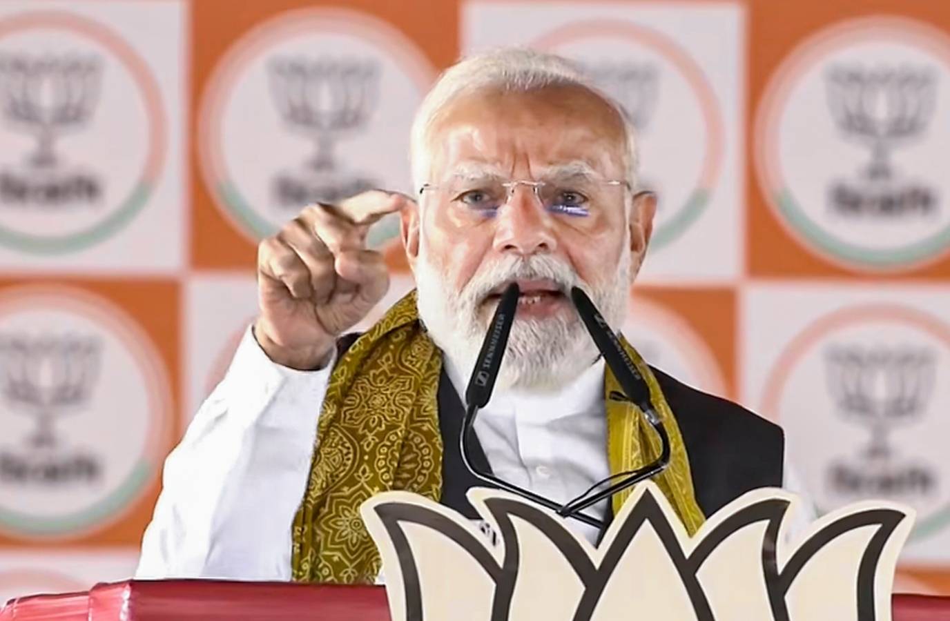 PM Modi Unveils 6 Promises to West Bengal Ahead of Elections