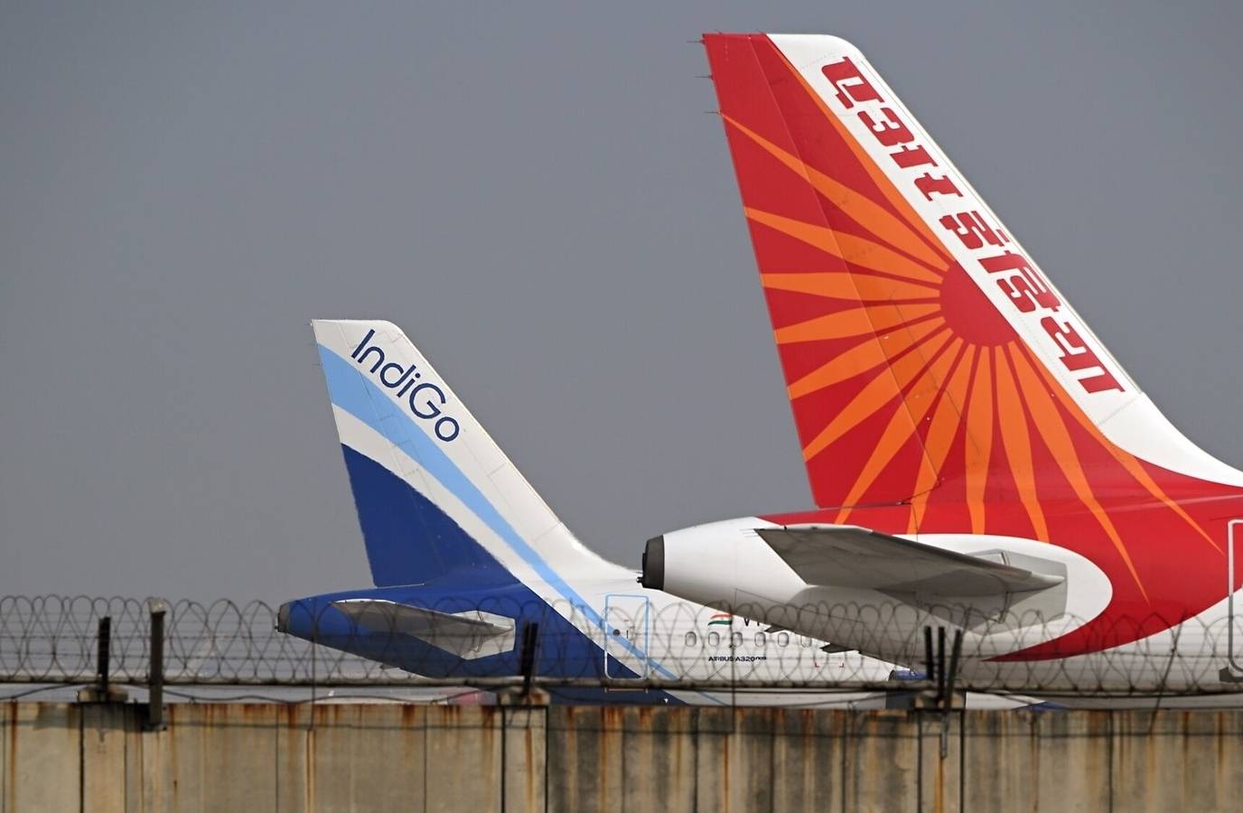 Global Airlines Hike Fares, Cut Flights Amid Fuel Price Surge