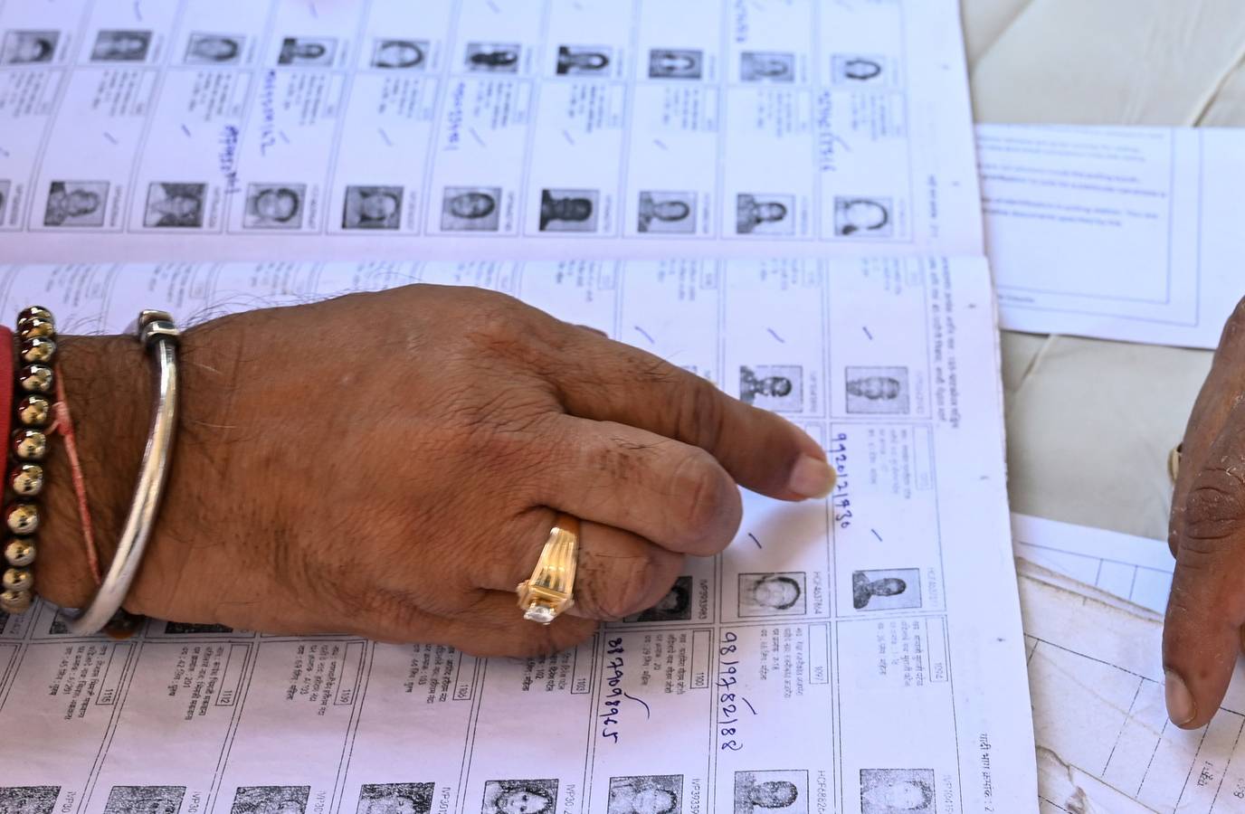 Uttar Pradesh Voter List Sees 84 Lakh New Registrations