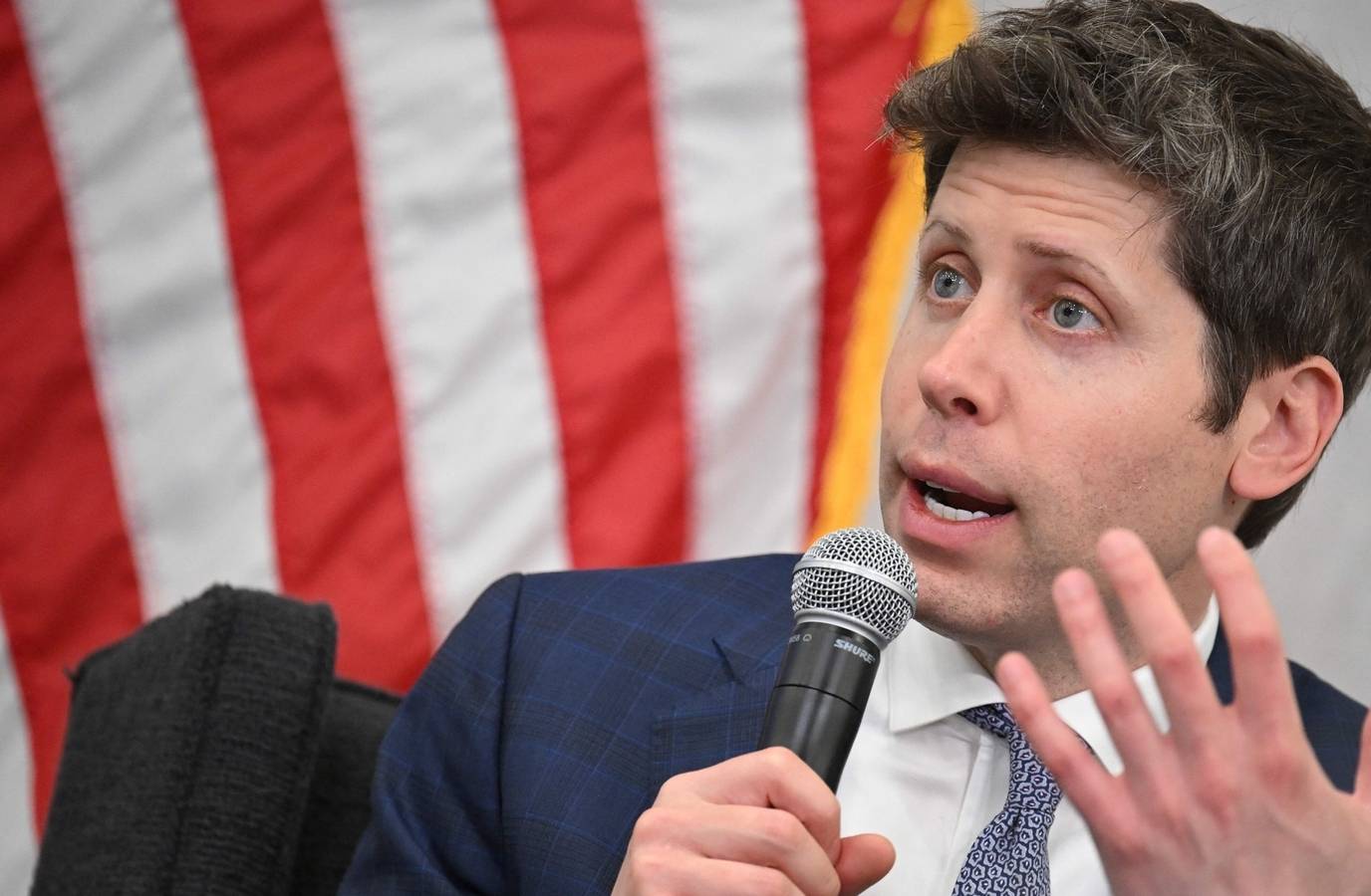 Molotov Cocktail Attack on Sam Altman's Home: 20-Year-Old Suspect in Custody