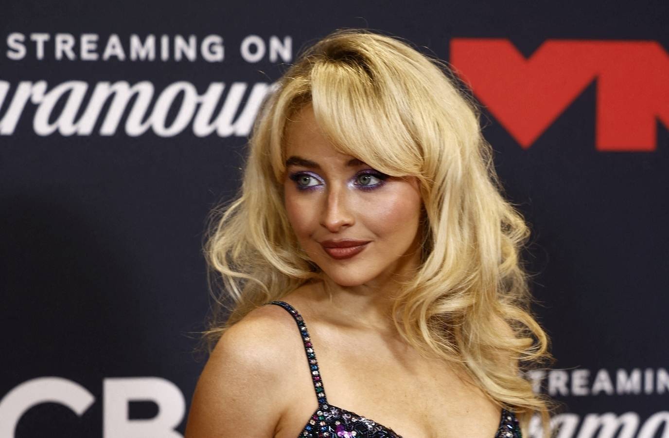 Sabrina Carpenter Apologizes for Coachella Cultural Misunderstanding