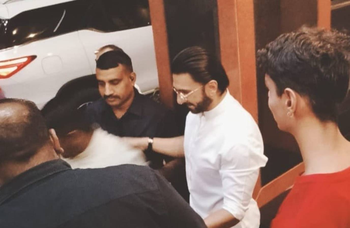 Ranveer Singh Meets RSS Chief Amid Dhurandhar Success, Pays Tribute to KB Hedgewar