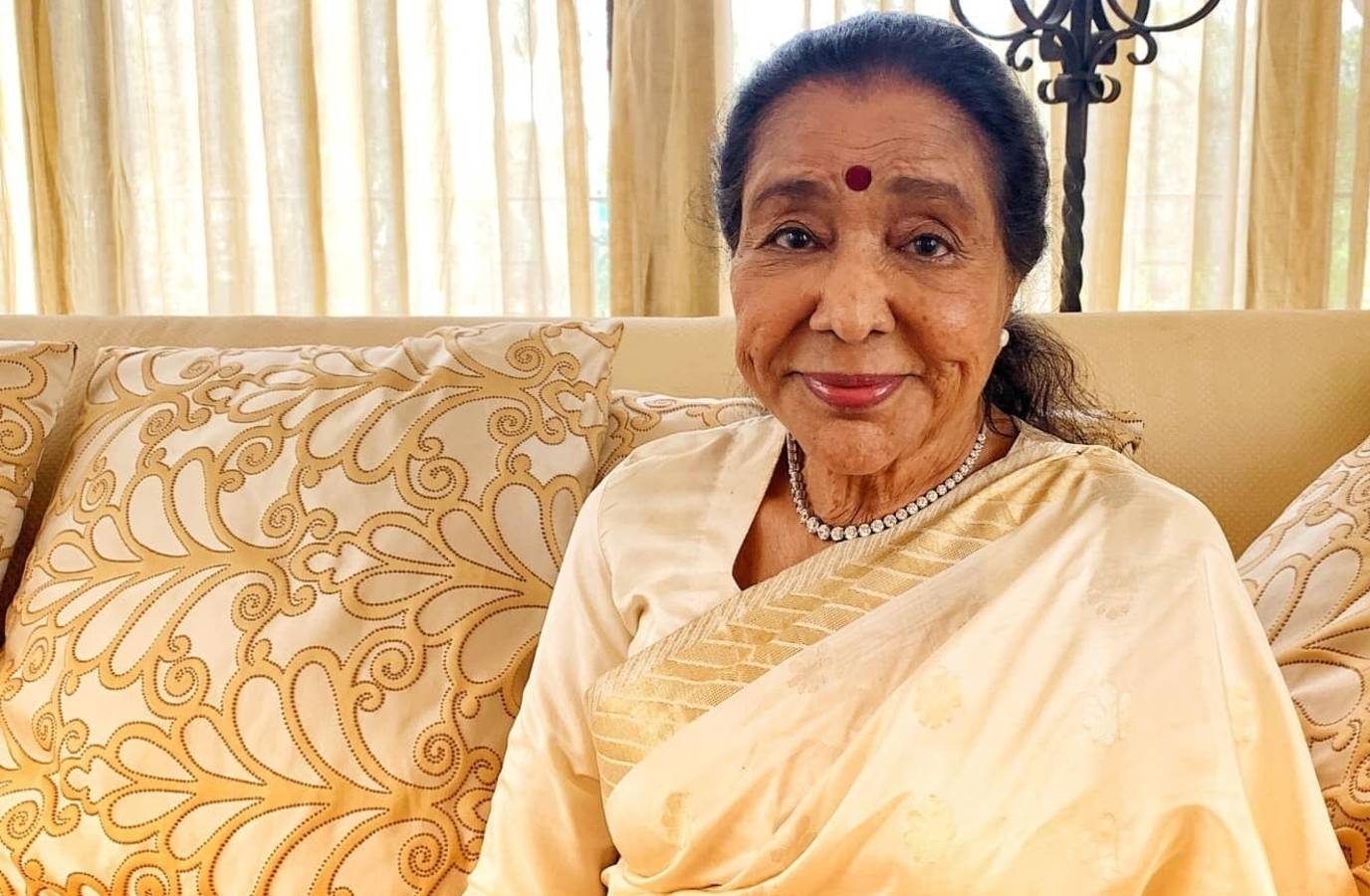 India Pays Tribute to Asha Bhosle: Concerts, Postponed Releases, and a Hospital in Her Name