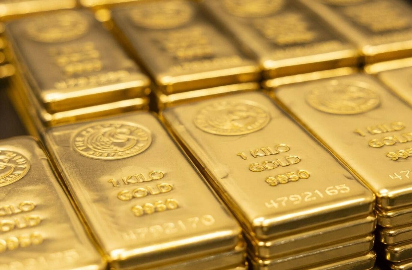 Gold Prices Fail to Rally Amid US-Iran War Despite Perfect Storm for Gold