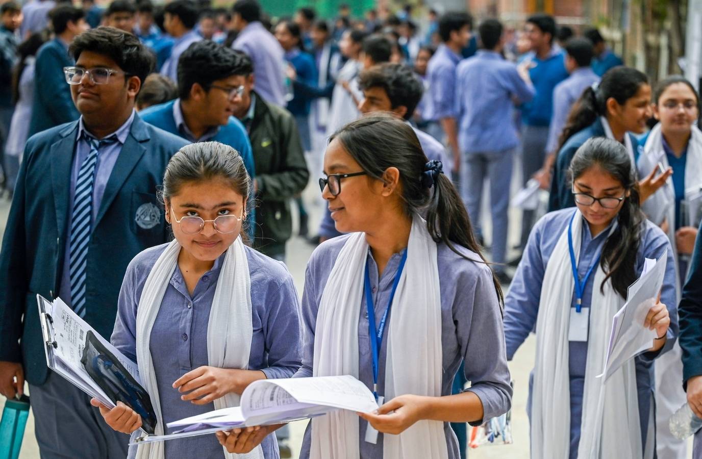 Delhi Students Top CBSE Class 10 Exams with Concept-Based Study