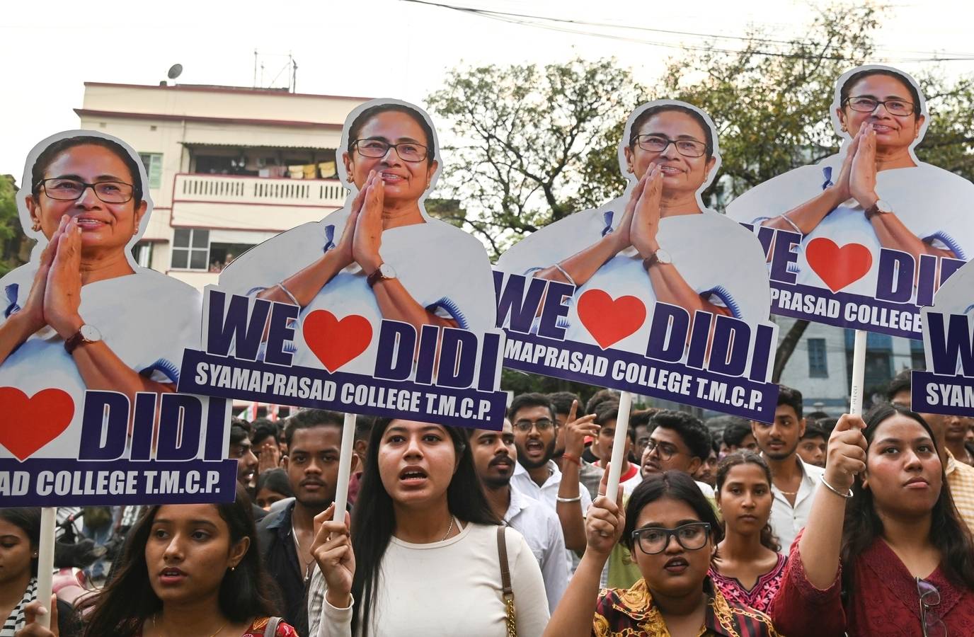 Supreme Court Order Brings Relief to West Bengal Voters