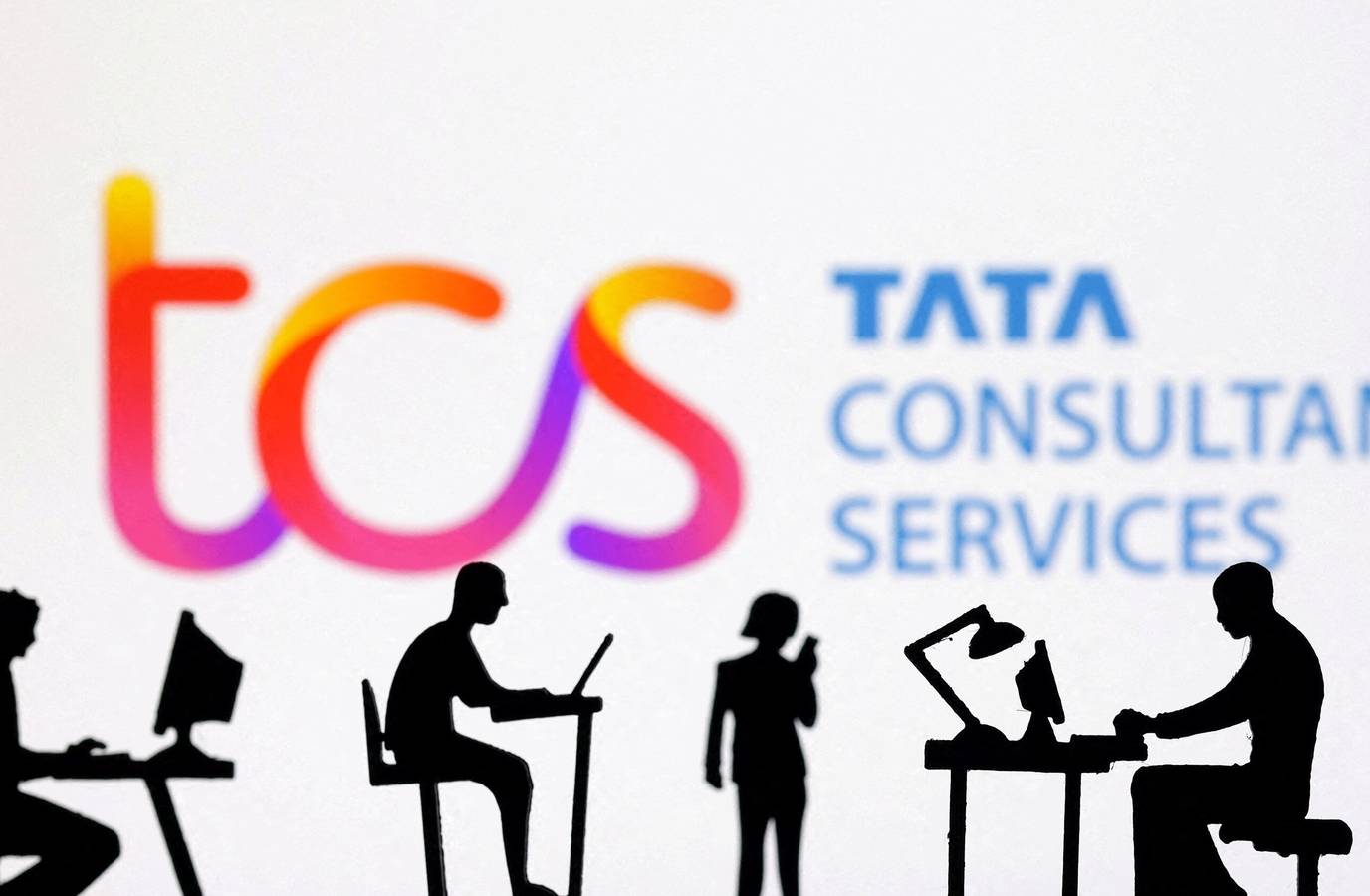 TCS CEO Denies Nida Khan's HR Role Amid Nashik Unit Allegations