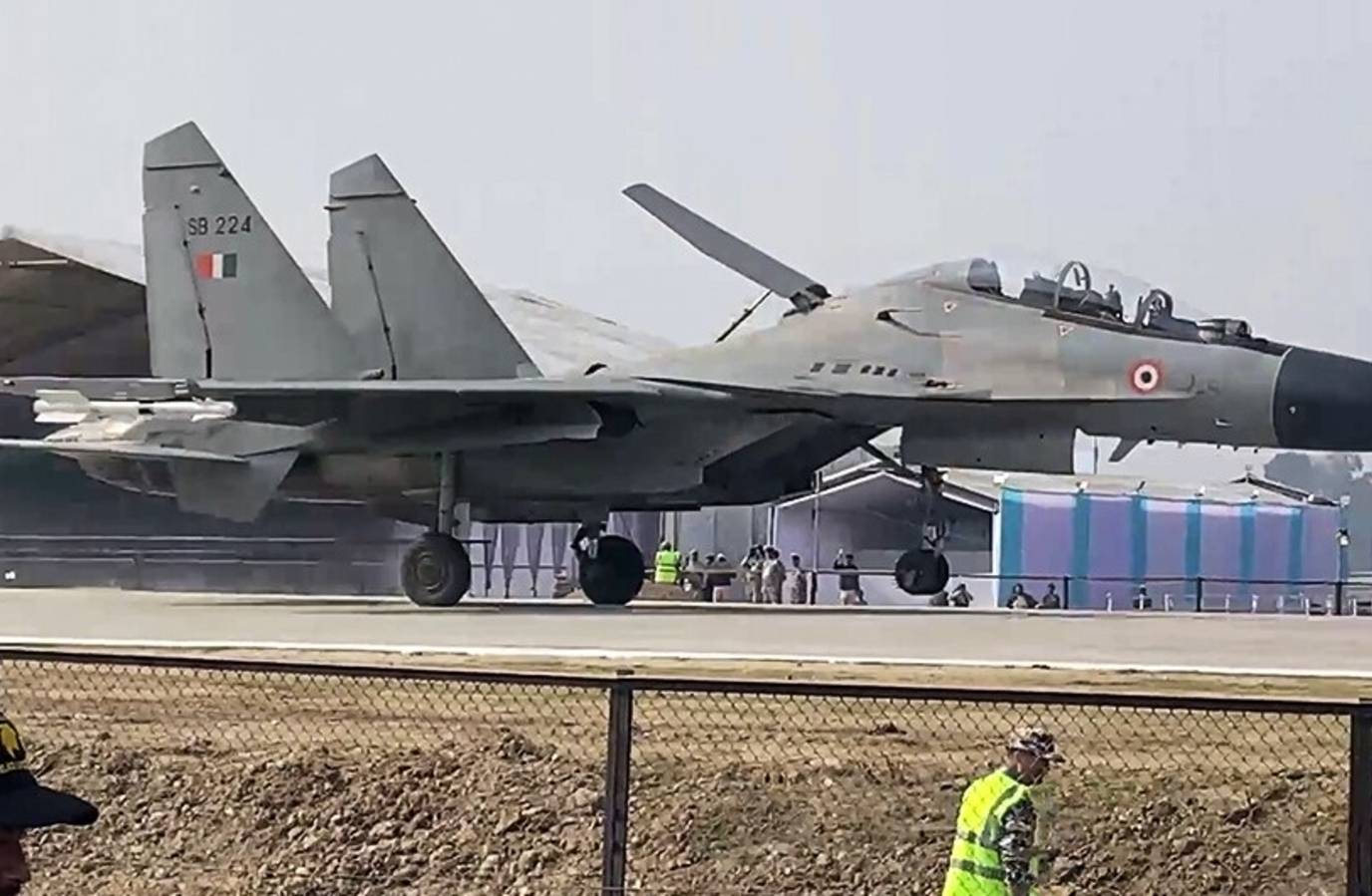 IAF Aircraft Incident Causes 11-Hour Pune Airport Closure