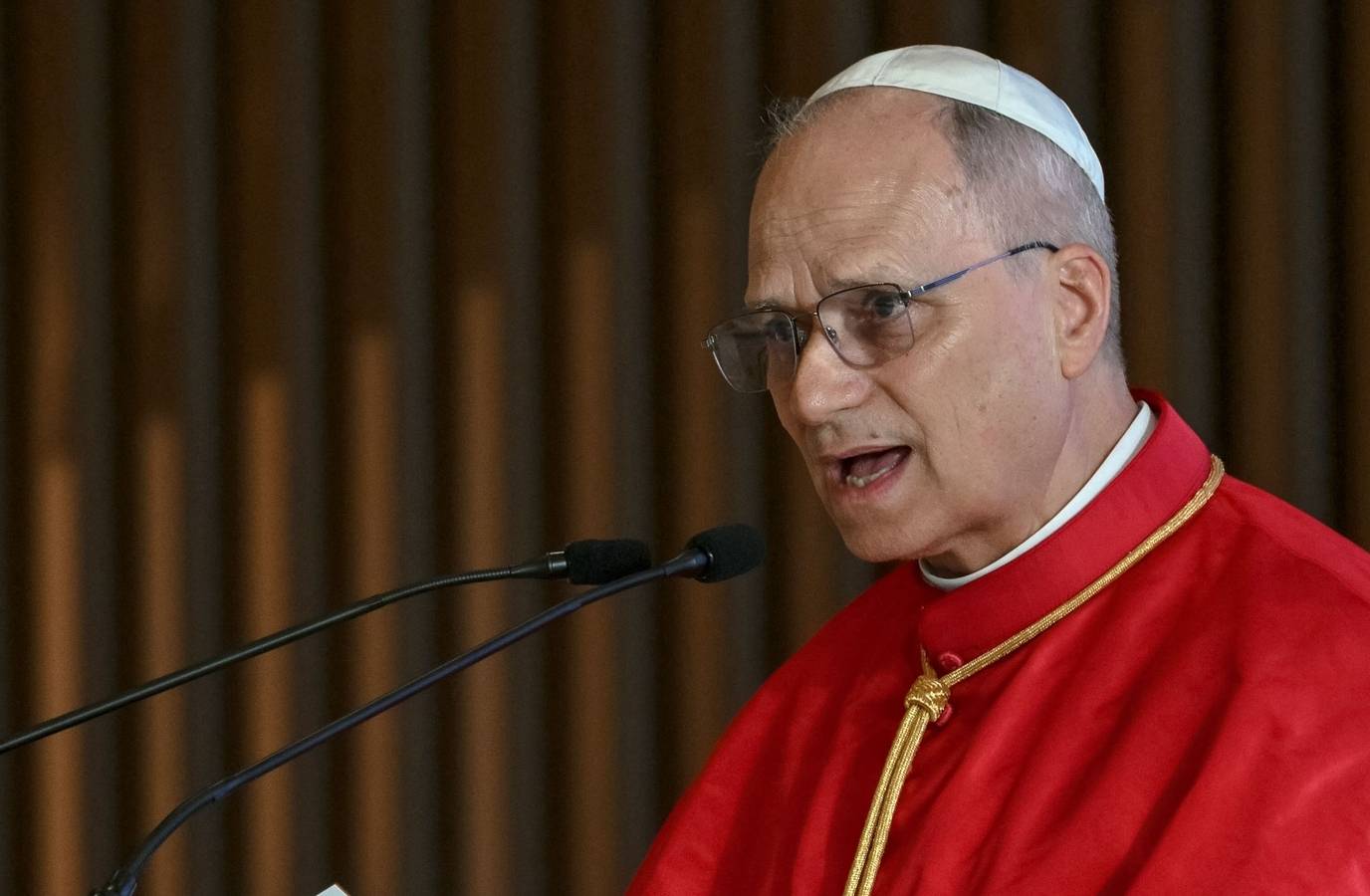 Pope Leo Clarifies 'Tyrants' Remark, Rules Out Debate with Trump