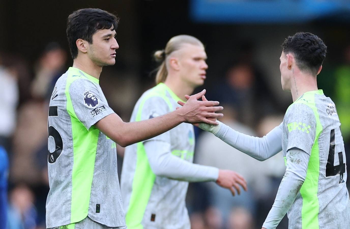 Arsenal's Title Hopes Hang in Balance as City Clash Looms