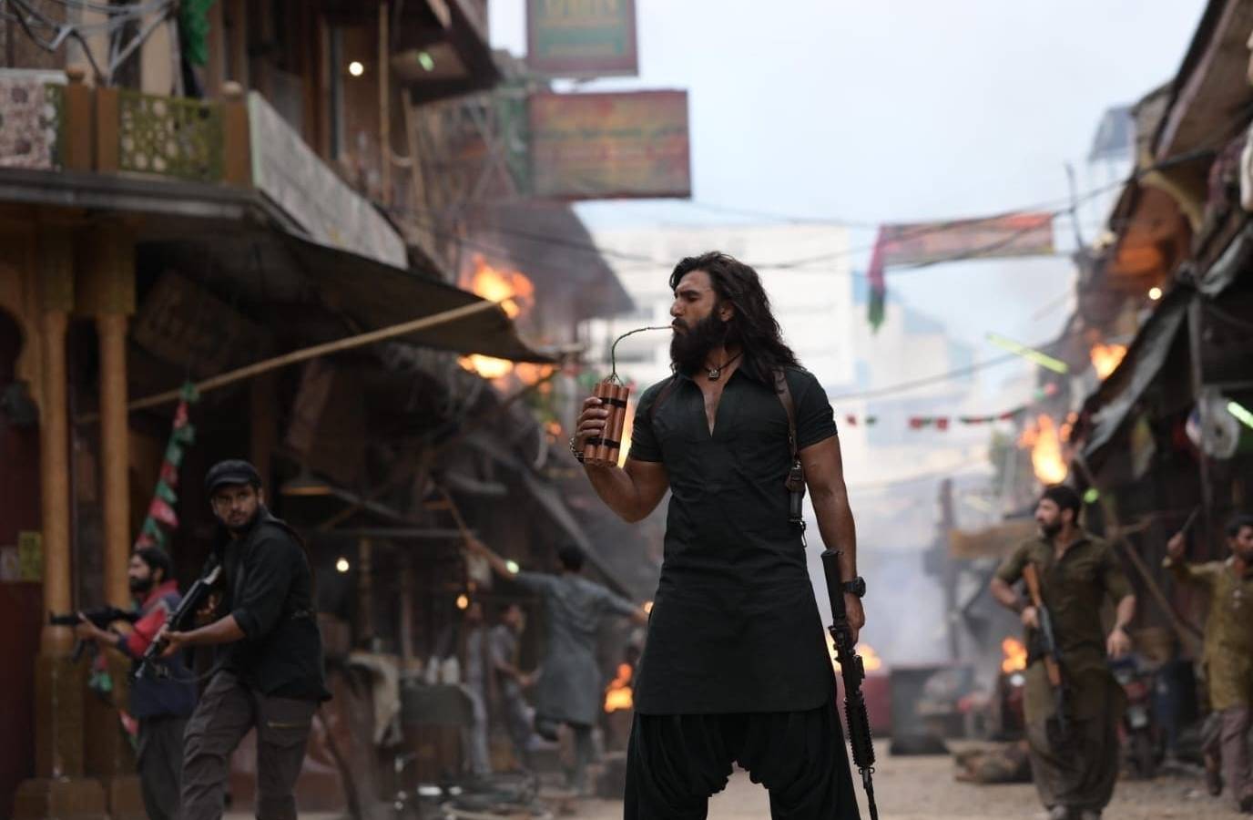 Ranveer Singh's Dhurandhar 2 Fights to Stay on Top Amidst Bhooth Bangla's Rise