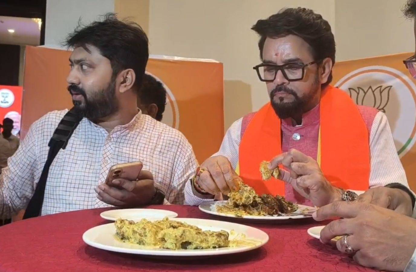 BJP Leaders Eat Fish Curry in West Bengal, Slam TMC's 'Ban' Claim