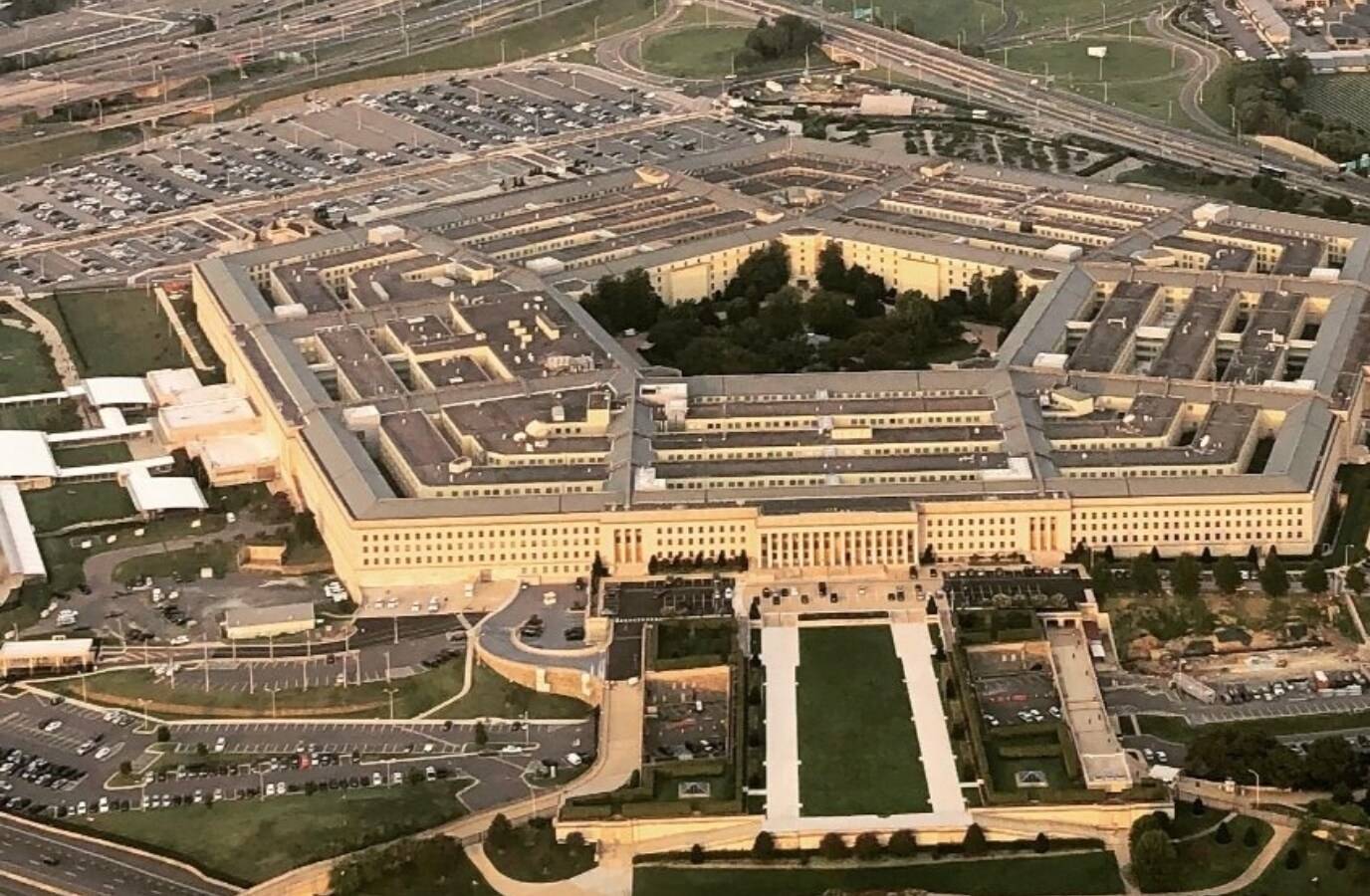 US Nuclear Chief Caught Sharing Sensitive Info in Public, Escorted Out of Pentagon