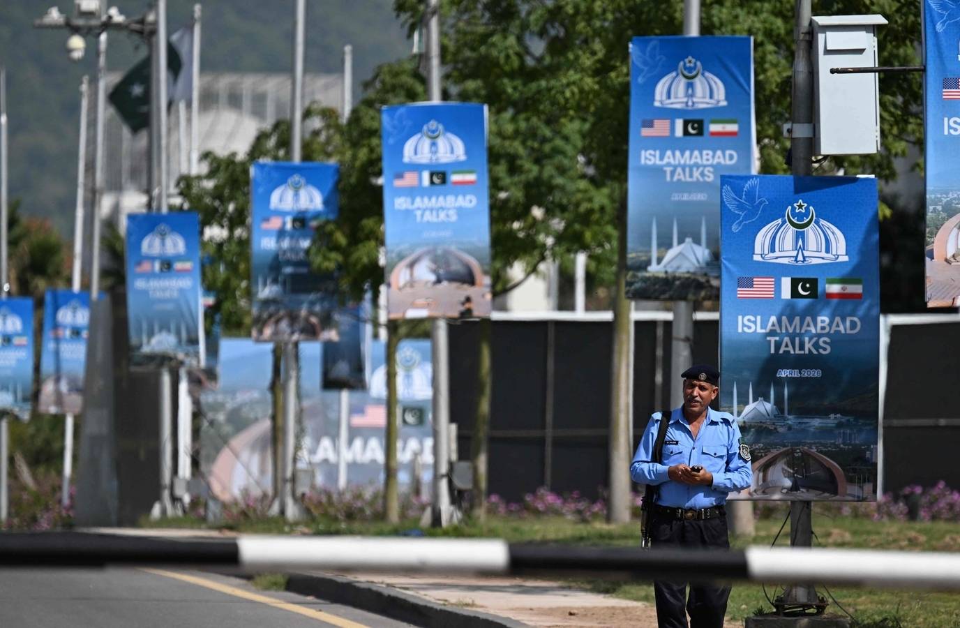 Iran-US Talks Hit Roadblock: 'Stubborn' Iran, Impulsive US