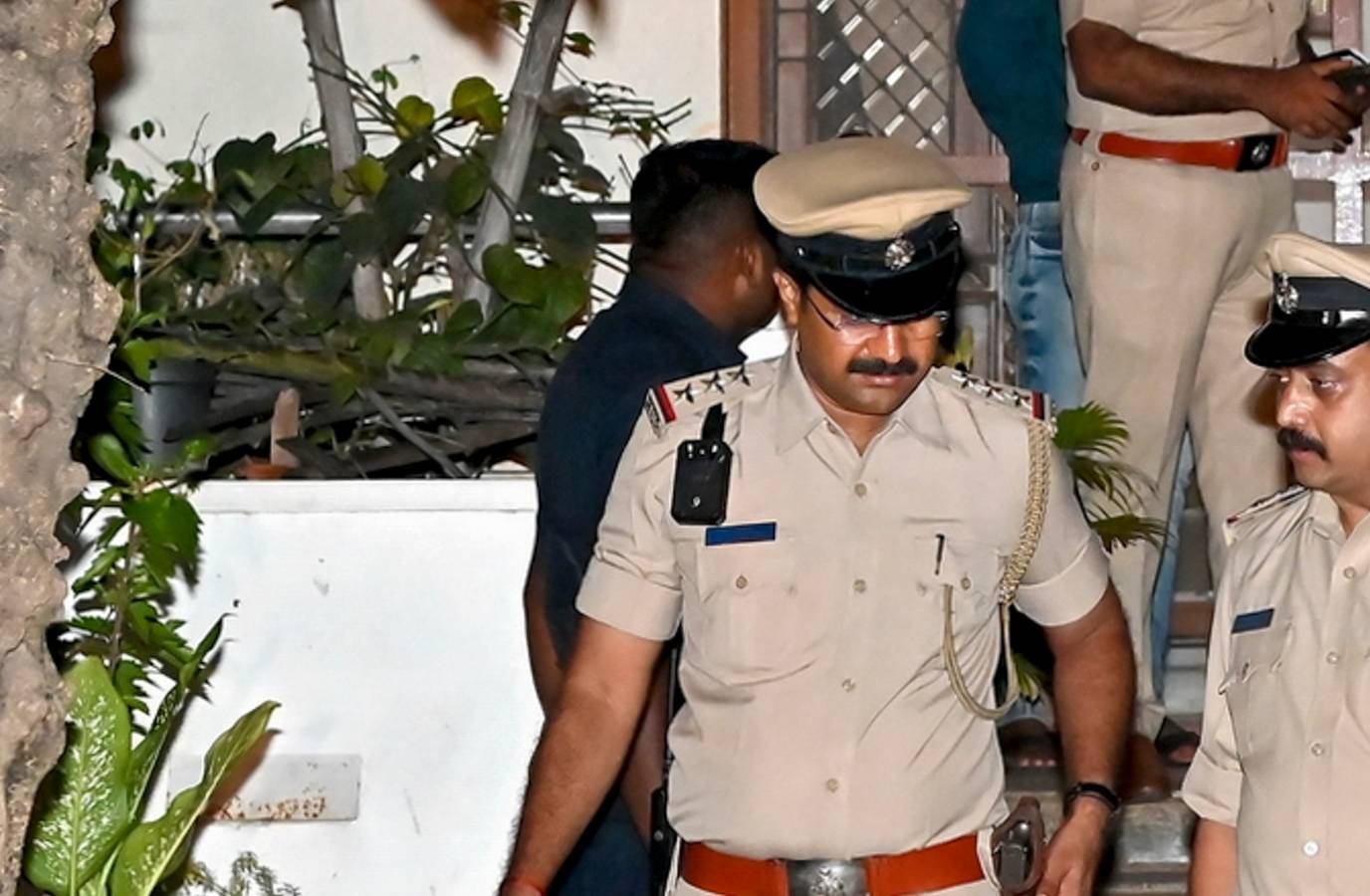 JEE Aspirant's Tragic Demise: Police Recover Suicide Note in Patna