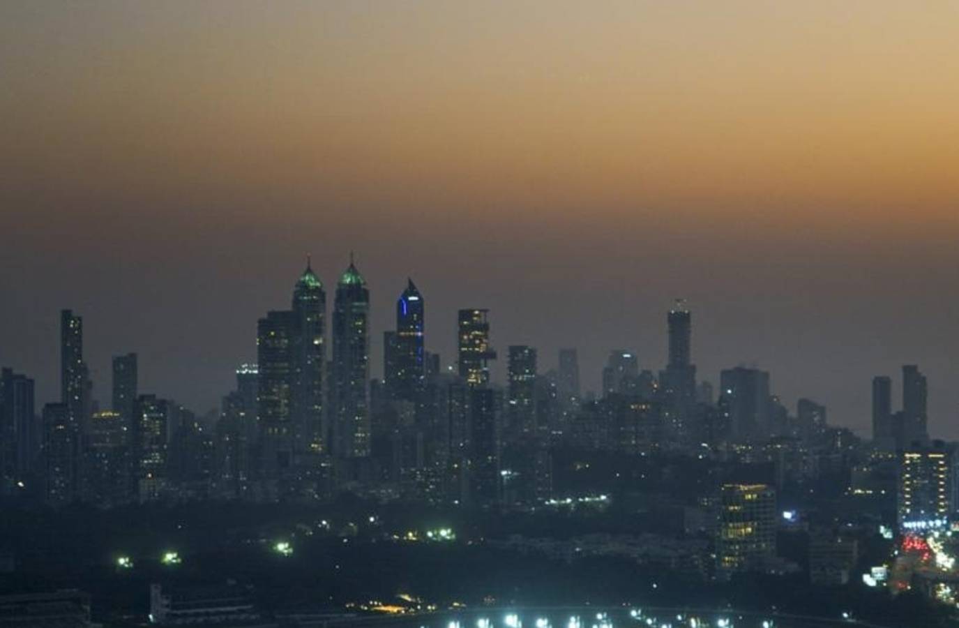 Mumbai's Affordability Crisis: Ultra-Rich Face Smaller Homes