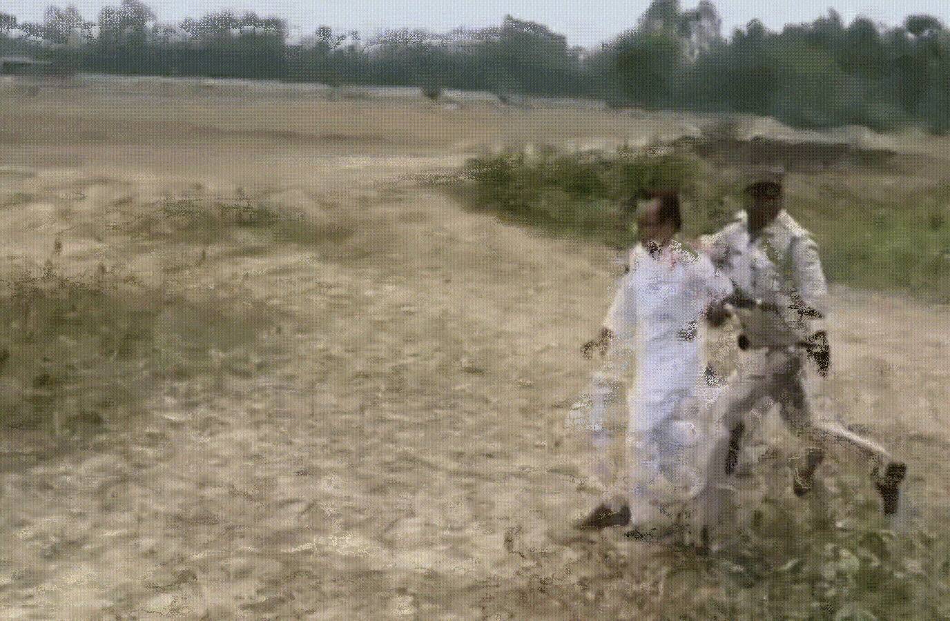 West Bengal Elections: BJP Candidate Chased, Ink Smeared on Lotus Symbol in Phase 1 Voting