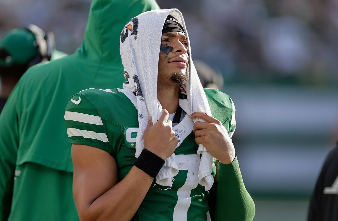 Justin Fields Seeks Mentorship with Chiefs' Patrick Mahomes