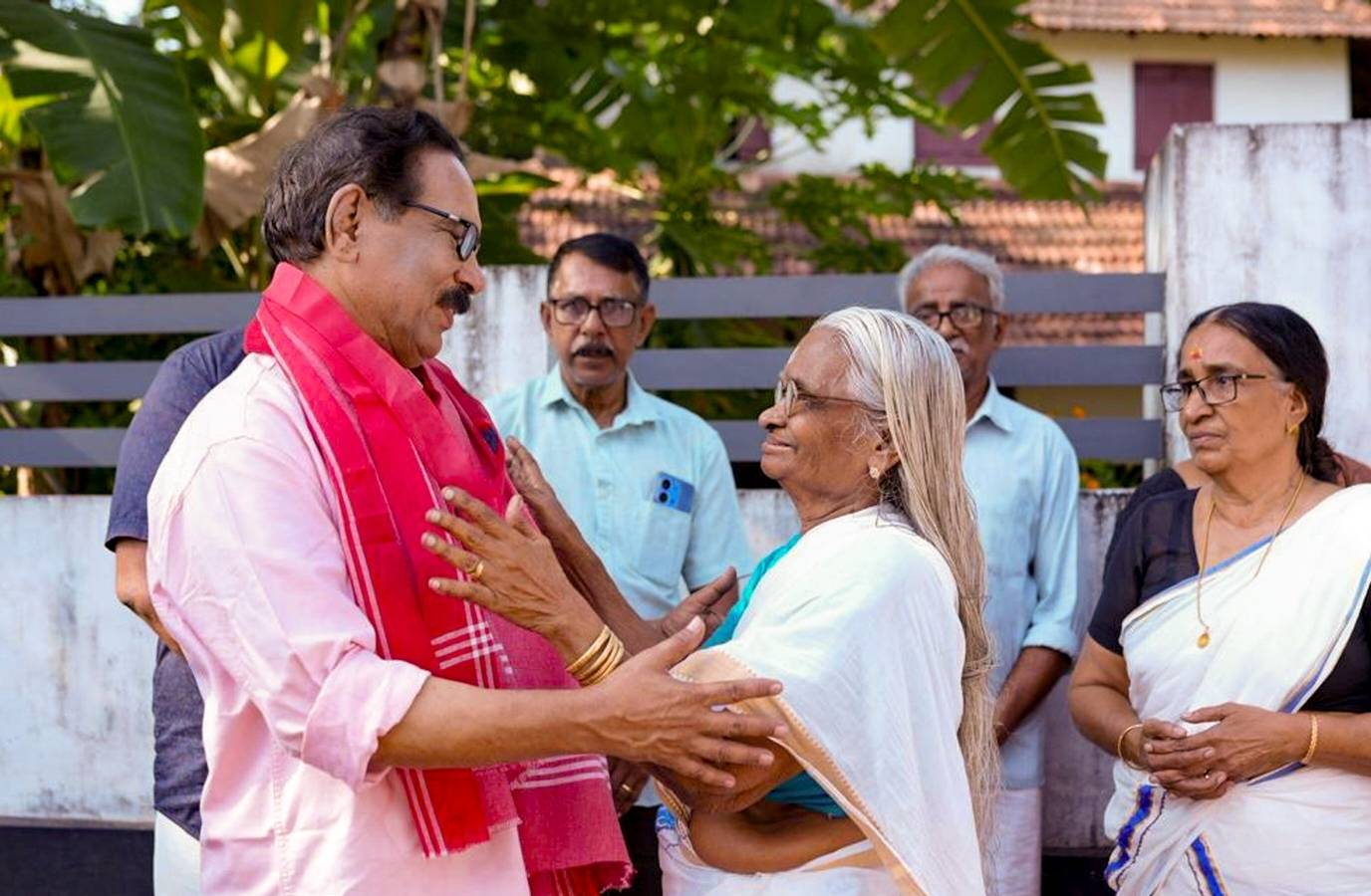 CPI's Literary Figure Alankode Leelakrishnan Enters Thrissur Election Fray