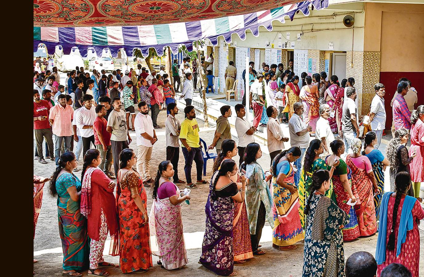 Record turnouts mark Bengal Phase-1, Tamil Nadu voting| India News
