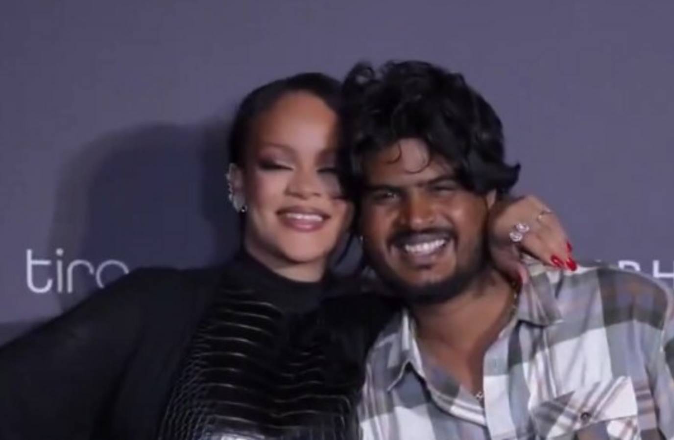 Rihanna Wins Hearts with Humble Gesture at Mumbai Event
