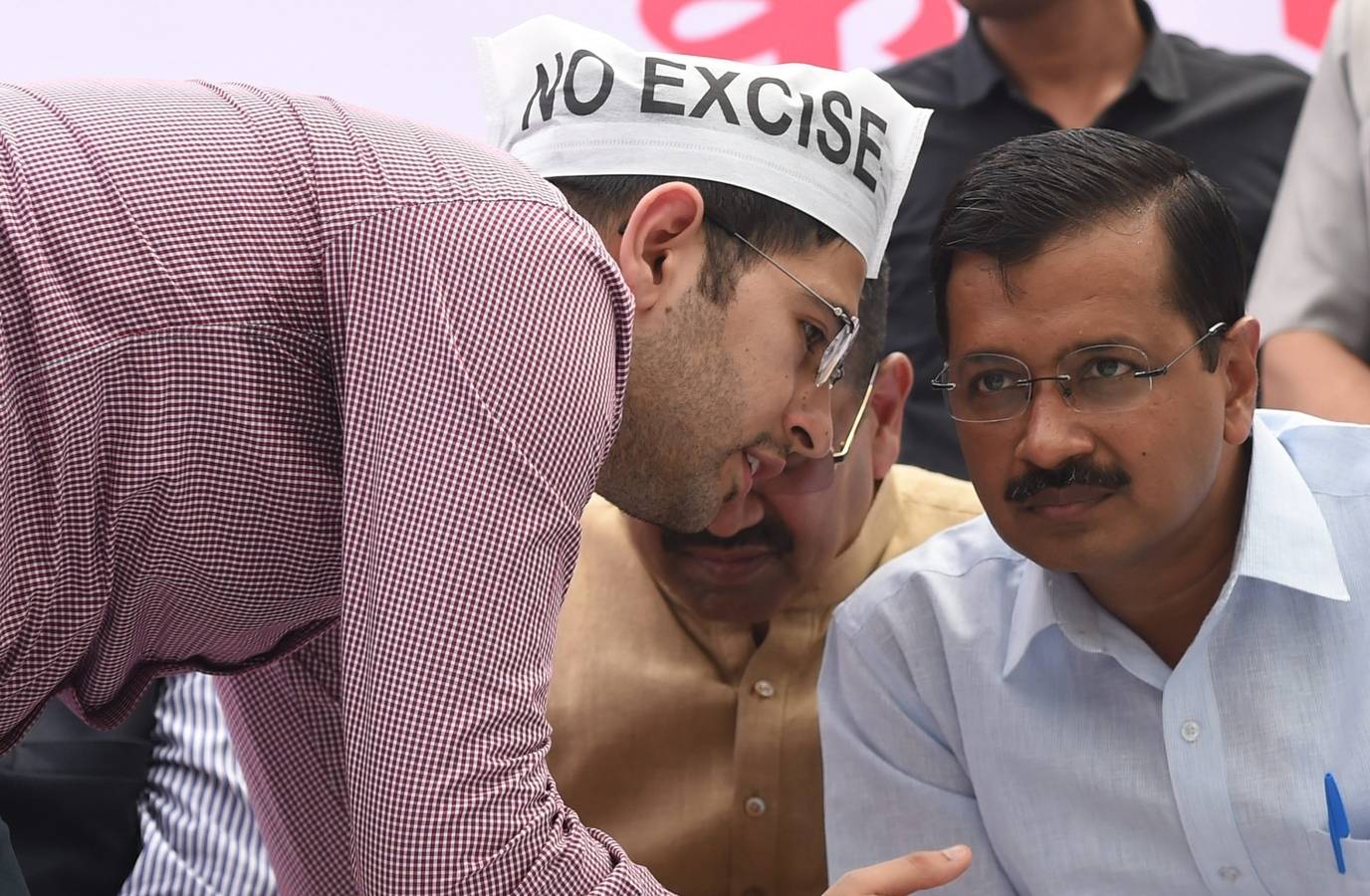 Raghav Chadha Slams Kejriwal Over 'Sheesh Mahal 2' Amid BJP Merger