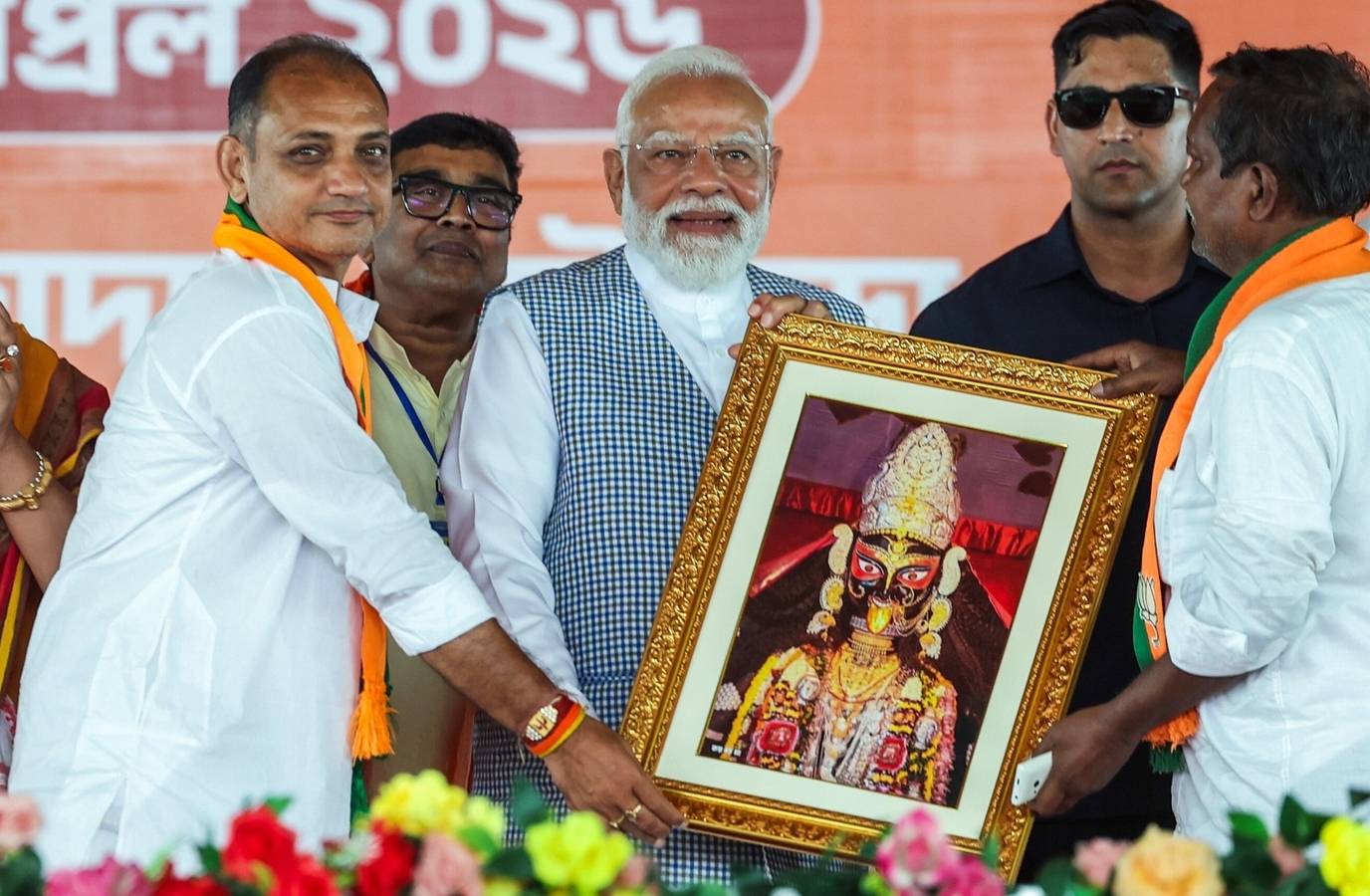 PM Modi invokes Maa Kali, warns 'Didi's goons' in Bengal vote appeal