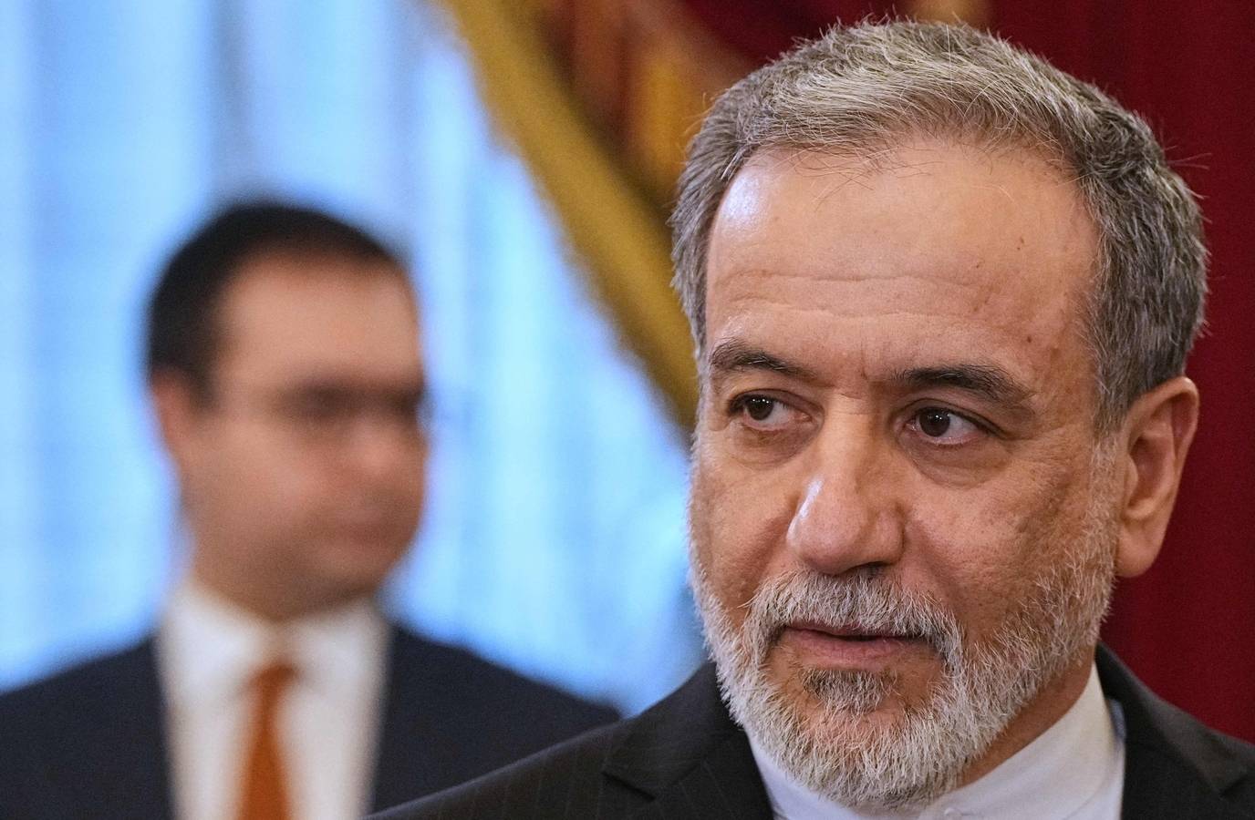 Iran Offers Hormuz De-escalation in Exchange for Sanctions Relief, But Trump Remains Unconvinced