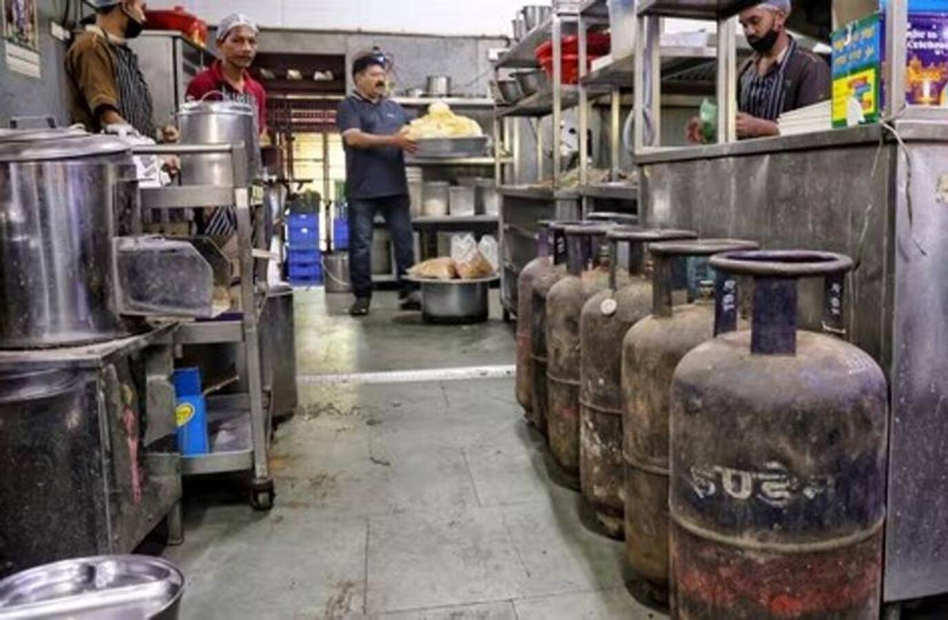 India's Energy Crisis: Prices Soar 47.8% for Commercial LPG, Foreign Airlines Hit