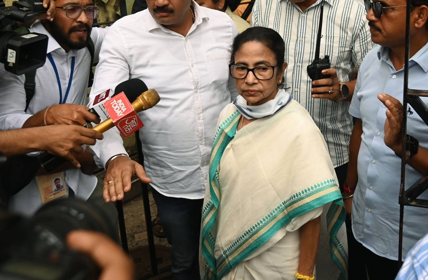 Mamata Insists on Transparency in Bengal Strong Room Amid Tampering Claims