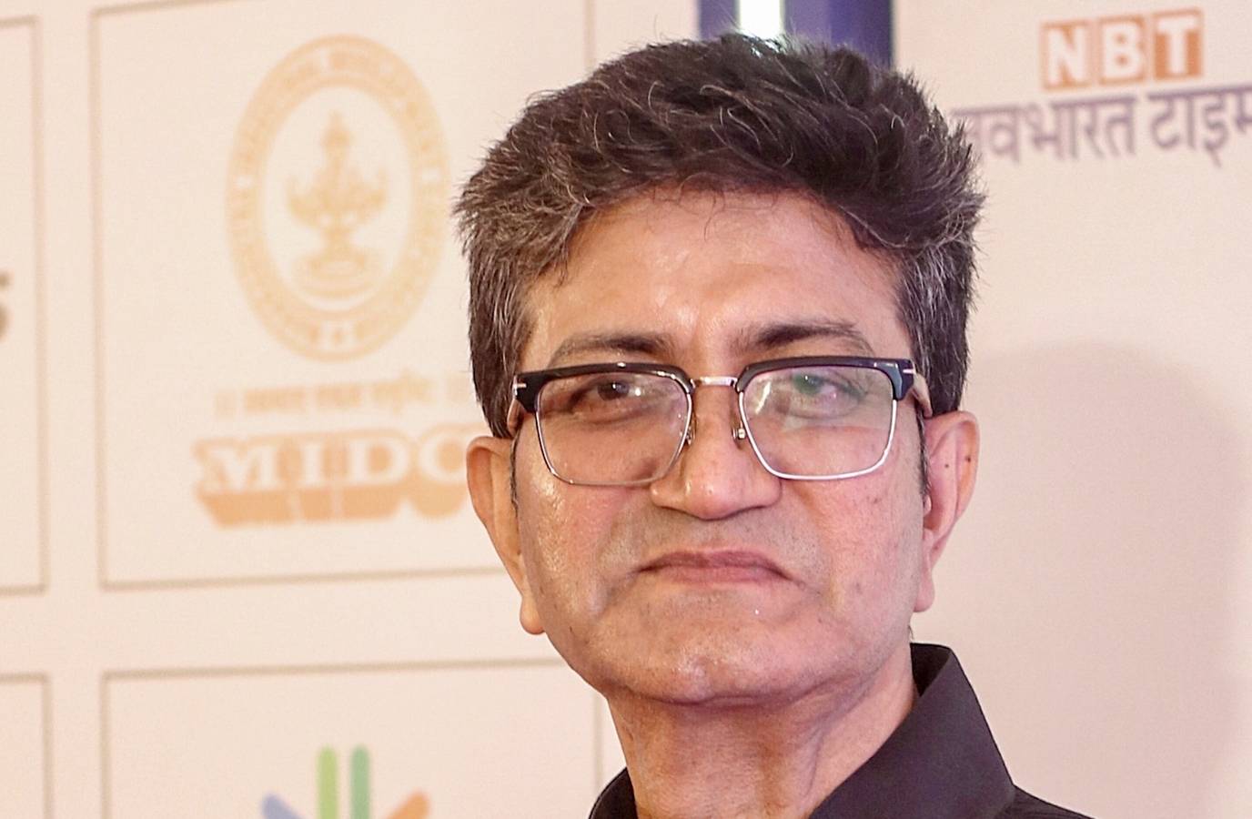Prasoon Joshi Takes Helm at Prasar Bharati, Bringing Fresh Vision