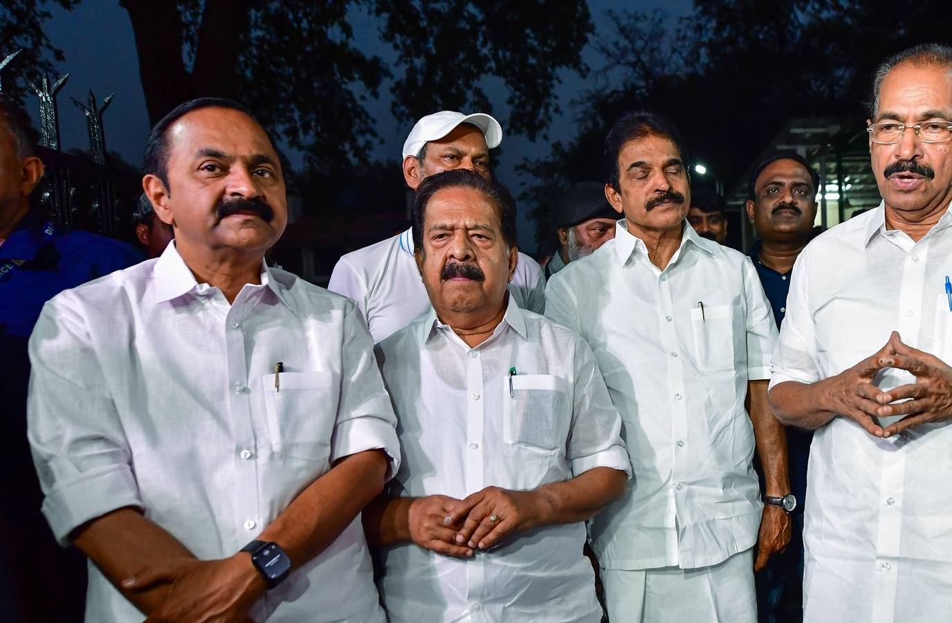 Congress Kerala CM Pick: Rahul Gandhi Meets Satheesan Amid High Command Stalemate