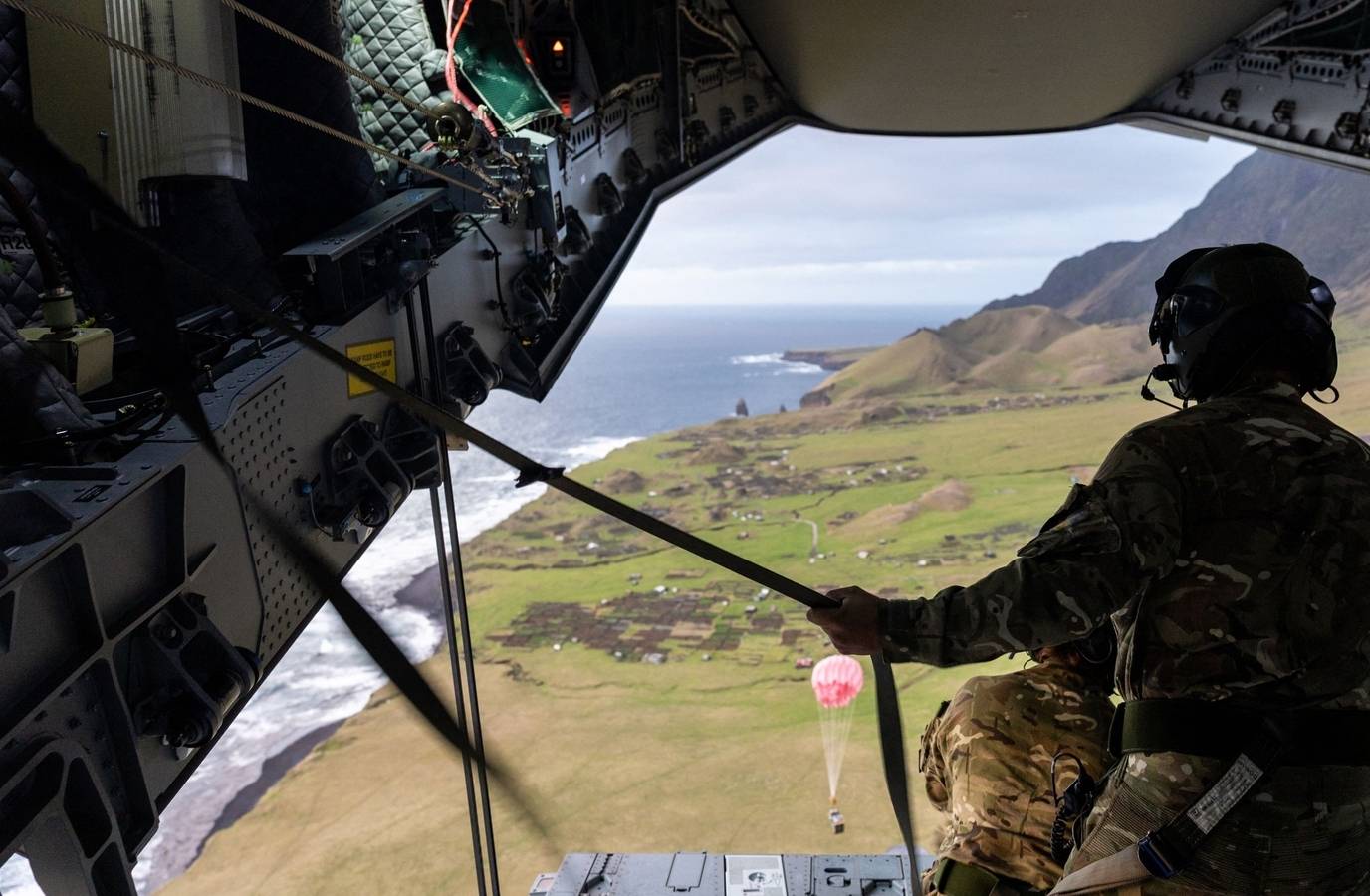 British Paratroopers Land on Remote Island to Contain Hantavirus Outbreak