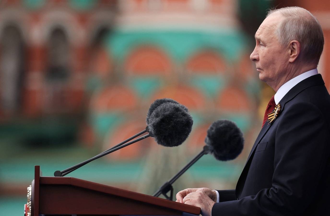 Putin Sees Ukraine War End, Sets Condition for Zelensky Talks
