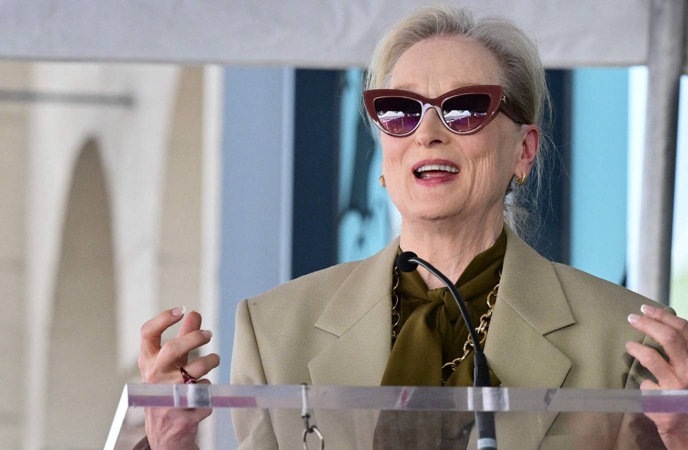 Meryl Streep's Jacket Choice for Devil Wears Prada 2 Sparks Iconic Moment