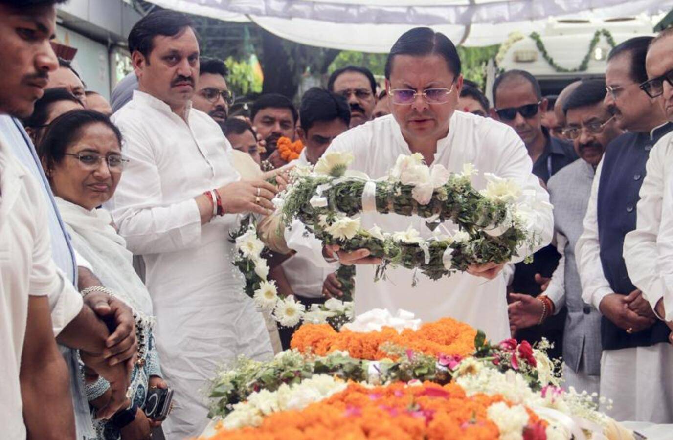 Uttarakhand Pays Tribute to Former CM Bhuwan Chandra Khanduri