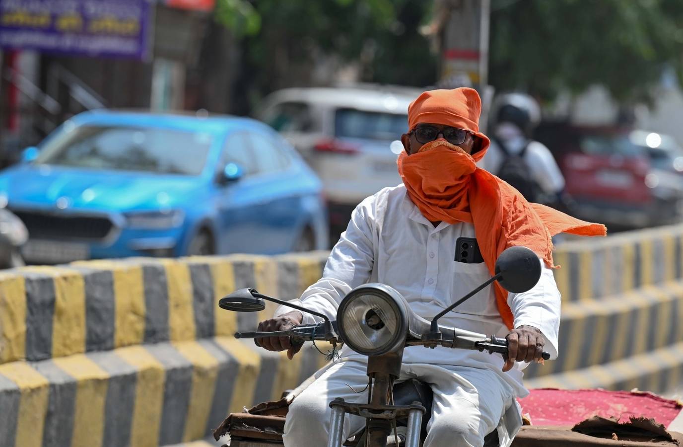Delhi Braces for 5-Day Furnace as Heatwave Intensifies