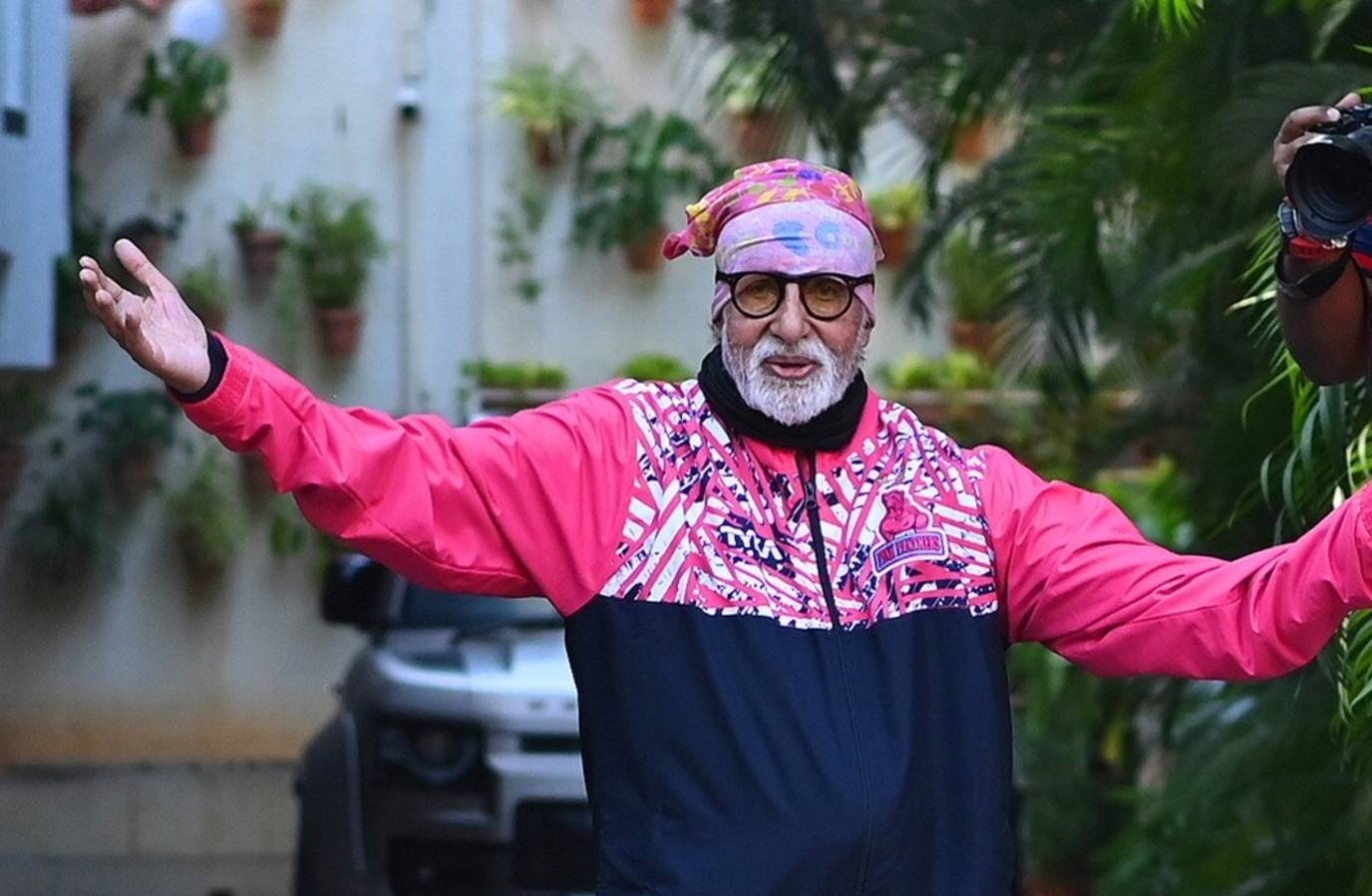 Amitabh Bachchan's Sunday Meet: Actor's Heartfelt Gratitude to Fans