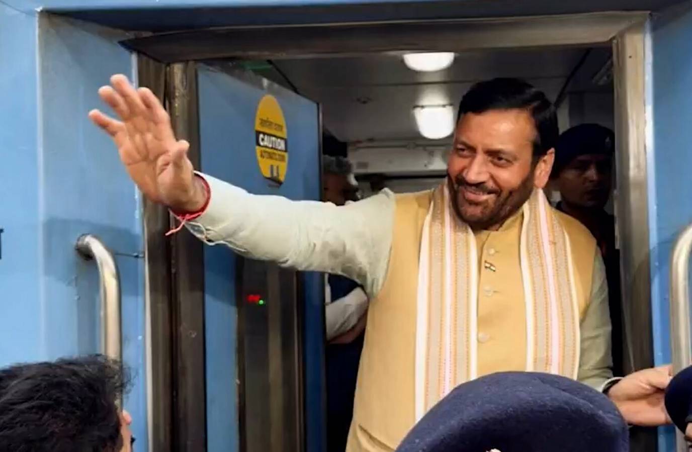 Haryana CM Ditches Car for Train Amid PM's Green Appeal