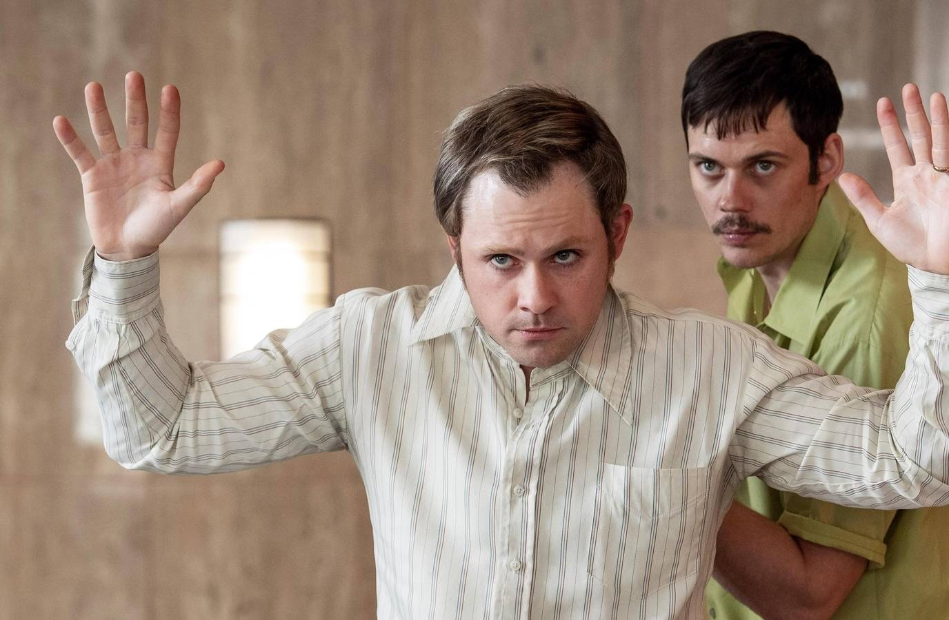 5 Shocking Facts Behind Dead Man's Wire, the True Story Behind the Netflix Thriller