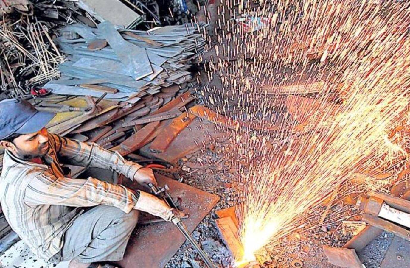 India's Manufacturing Sector Sees 3-Month High Growth in May